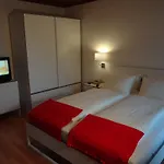 Evianquelle 3*