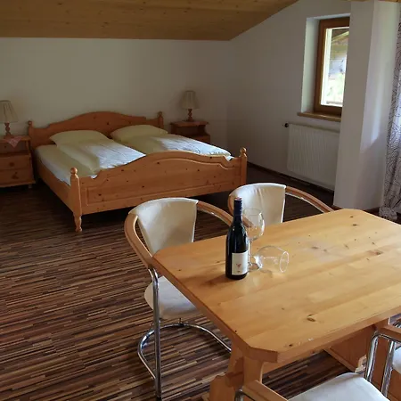 Evianquelle Hotel 3*