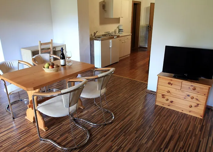 Evianquelle Hotel 3*